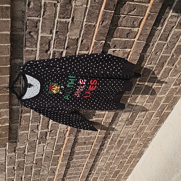 Torrid Black Jingle Ladies Pullover Christmas Sweater Size 3 - Picture 8 of 10